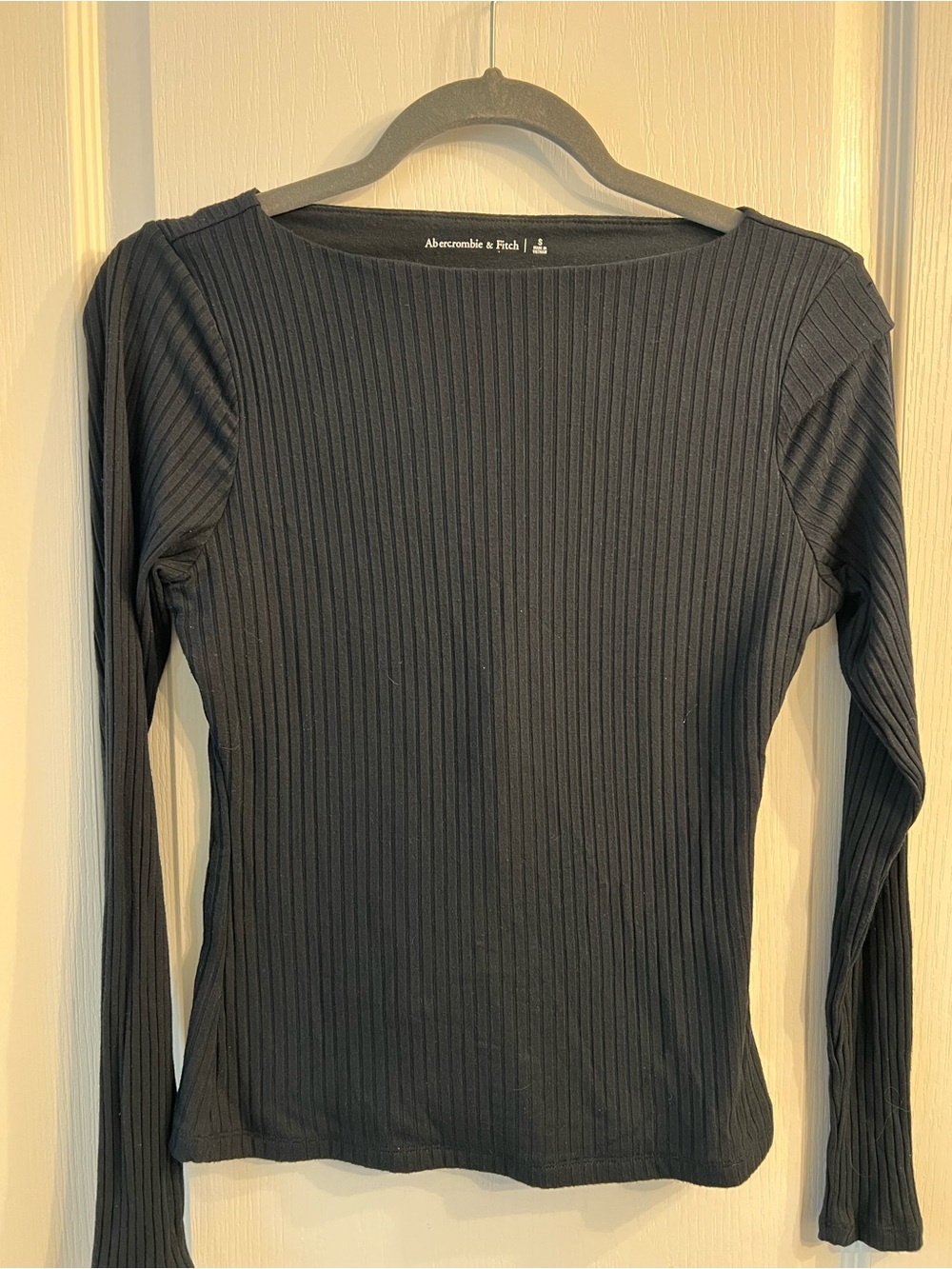 Abercrombie & Fitch Black Ribbed Long-Sleeve Top